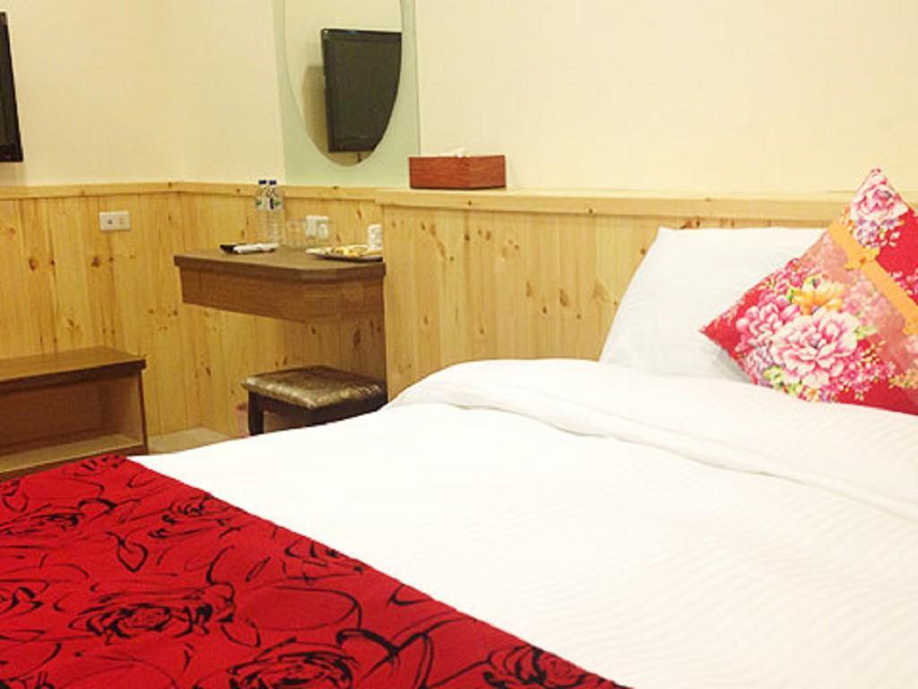 Nantou Sun Moon Lake Crystal B&B מראה חיצוני תמונה